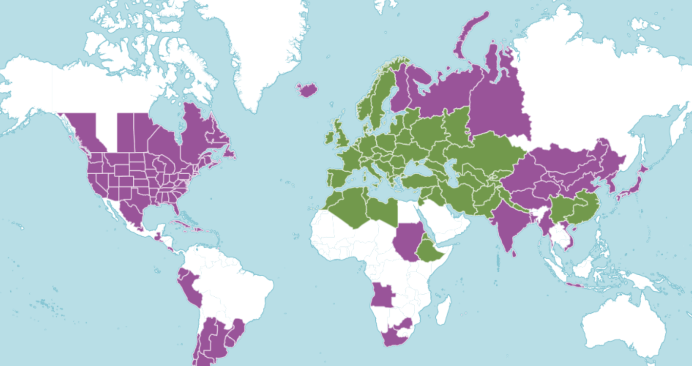 Map of the world showing where wild carrot is native and introduced to