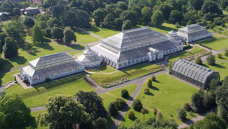 aerial-view-of-the-Temperate-House.jpg?itok=xYM177Jx&timestamp=1484259952